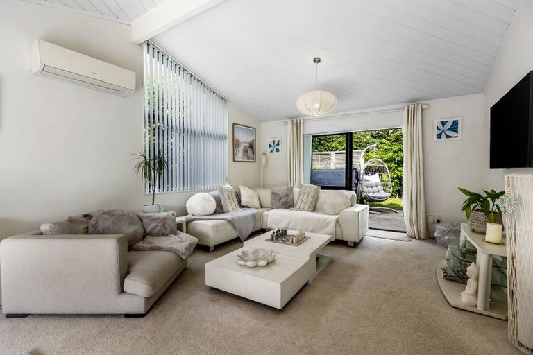 Photo of property in 11a Orchard Place, Lynmore, Rotorua, 3010