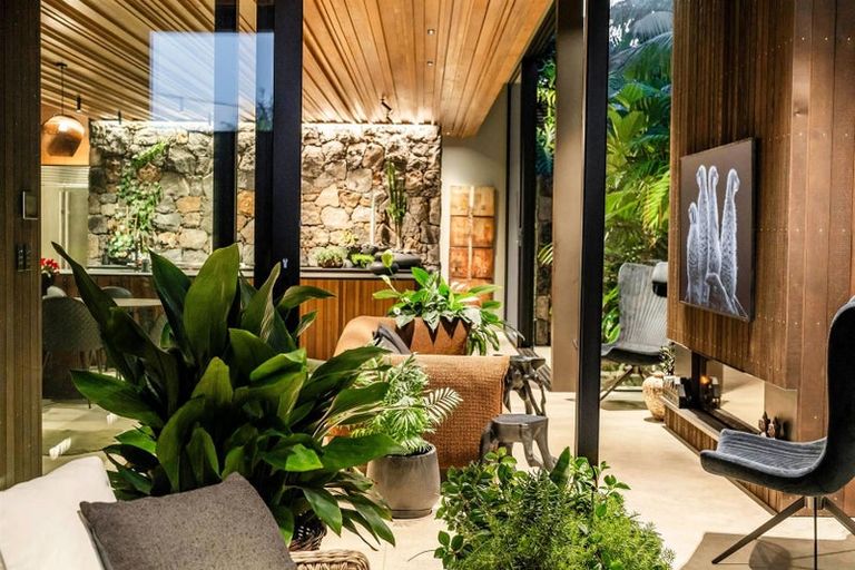 Photo of property in 14b William Street, Takapuna, Auckland, 0622