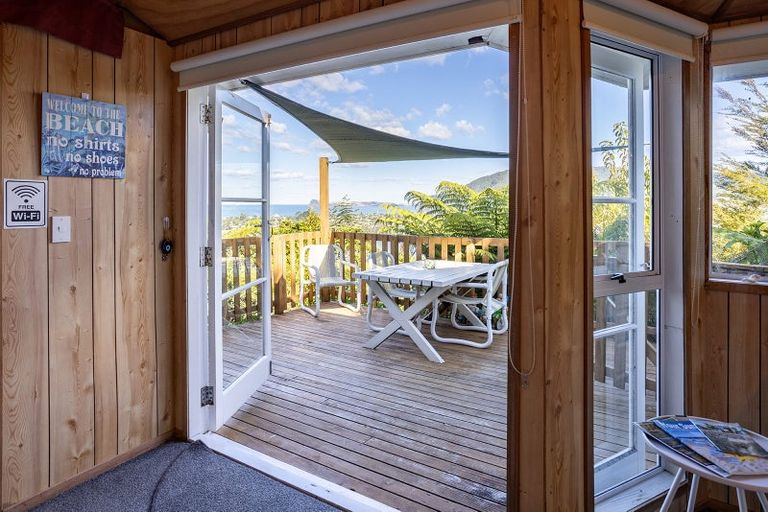 Photo of property in 40 Tairua Heights, Tairua, 3508