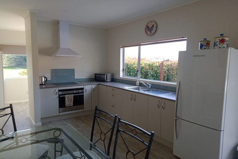 Photo of property in 18 Churchill Drive, Taradale, Napier, 4112