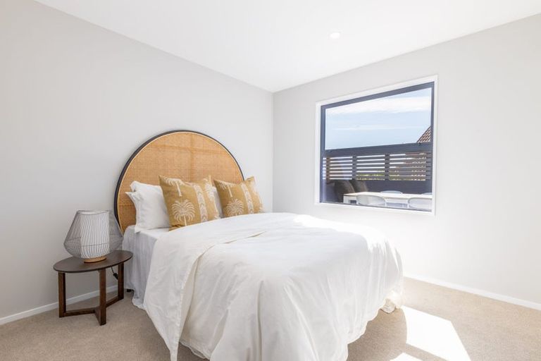 Photo of property in 270 Major Hornbrook Road, Mount Pleasant, Christchurch, 8081