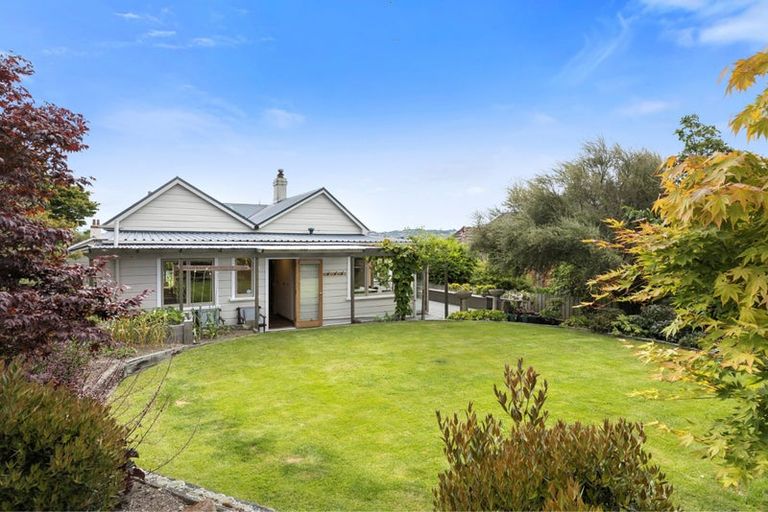 Photo of property in 9 Farquharson Street, Opoho, Dunedin, 9010
