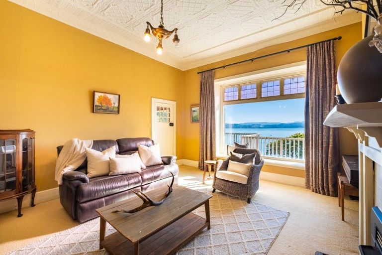 Photo of property in 33a Seapoint Road, Bluff Hill, Napier, 4110