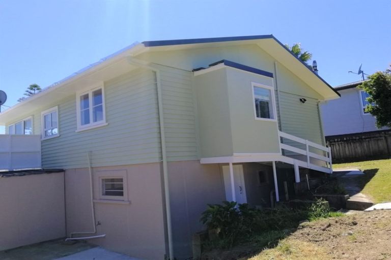 Photo of property in 26 Bay Street, Red Beach, 0932