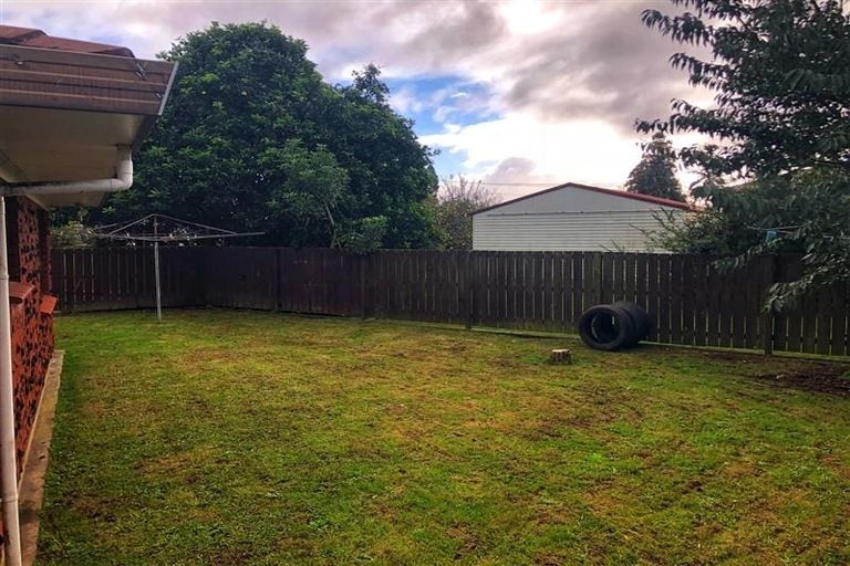 Photo of property in 2/44 Willis Road, Papakura, 2110