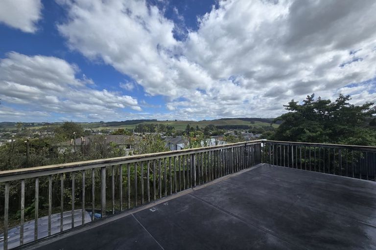 Photo of property in 15b Mountain Road, Western Heights, Rotorua, 3015