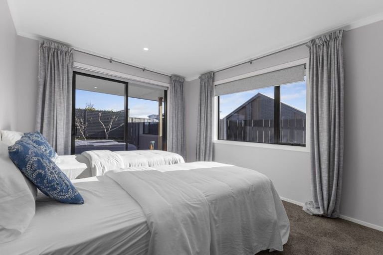 Photo of property in 4 Tawhai Crescent, Wharewaka, Taupo, 3330