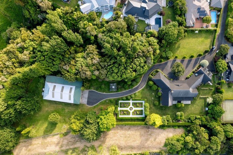 Photo of property in 77 Harrowfield Drive, Harrowfield, Hamilton, 3210