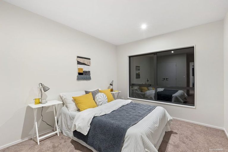 Photo of property in 12 Gecko Road, Hobsonville, Auckland, 0616