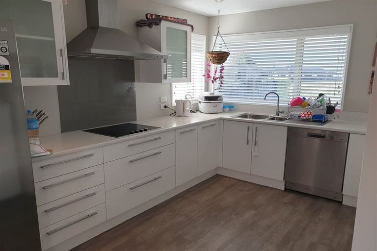 Photo of property in 19 Kahuraki Drive, Pegasus, 7612