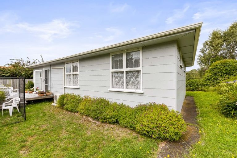 Photo of property in 49 Ratanui Road, Paraparaumu, 5032