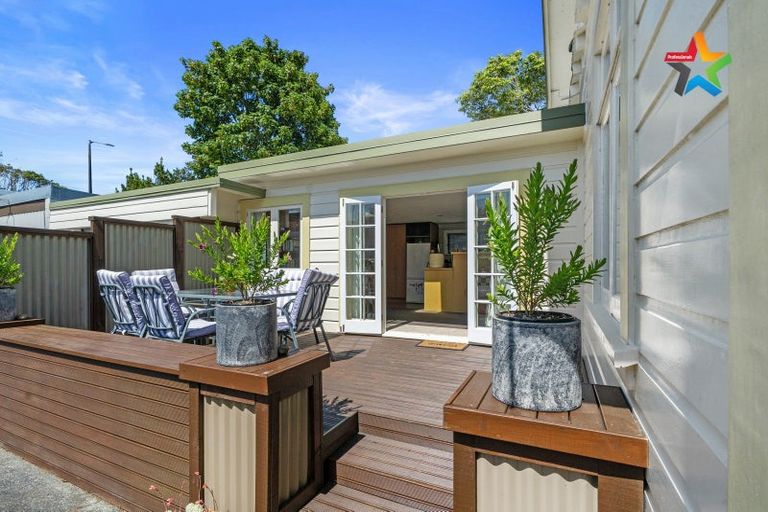 Photo of property in 2a Pharazyn Street, Melling, Lower Hutt, 5010