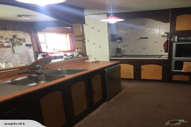 Photo of property in 2035 Eltham Road, Awatuna, Hawera, 4679