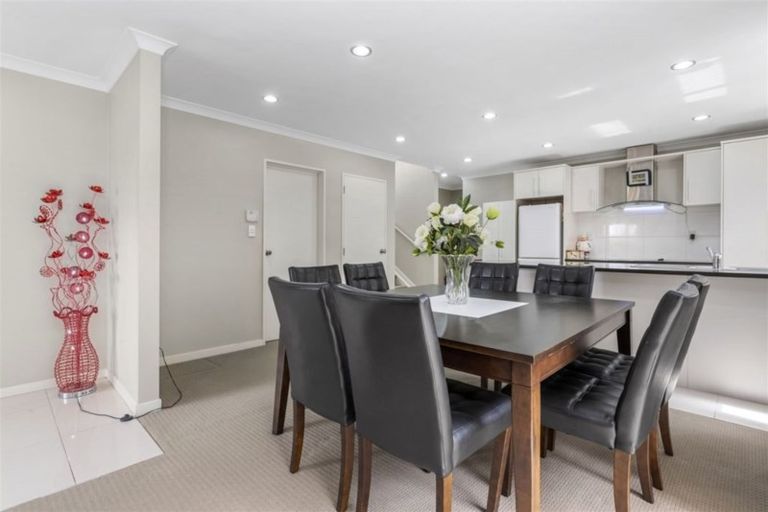 Photo of property in 9 Aditi Close, Massey, Auckland, 0614