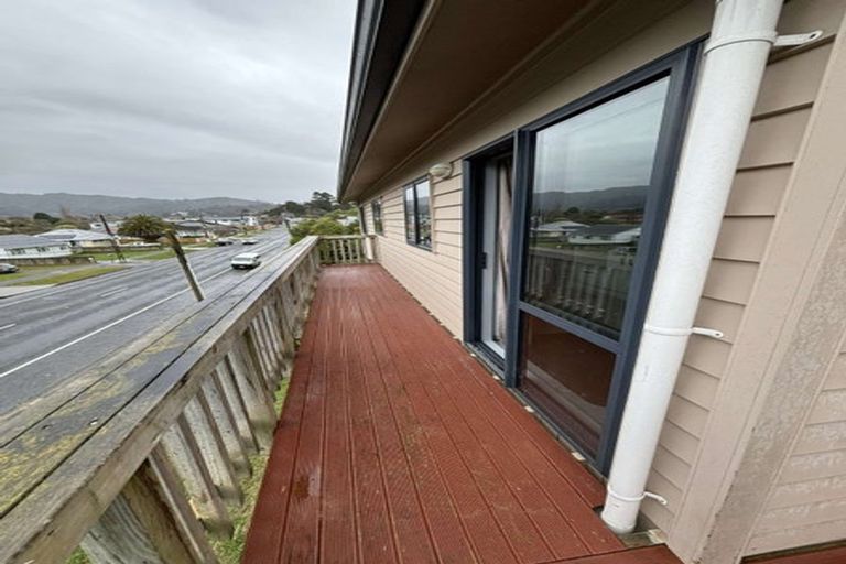 Photo of property in 132-134 George Street, Stokes Valley, Lower Hutt, 5019