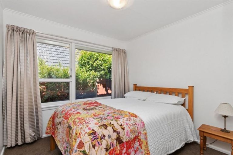 Photo of property in 35 Lynfield Avenue, Ilam, Christchurch, 8041