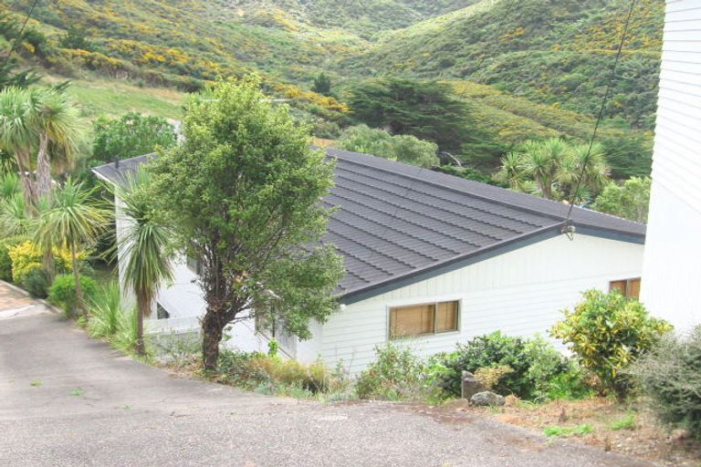 Photo of property in 26 Doris Gordon Crescent, Crofton Downs, Wellington, 6035