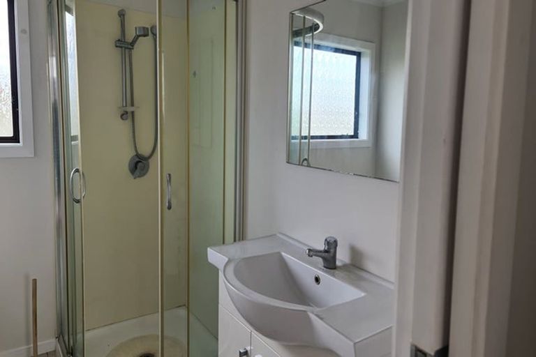 Photo of property in 29 Valley Road, Hikurangi, 0114