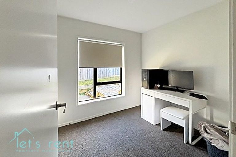 Photo of property in 3 Capella Place, Manurewa, Auckland, 2102