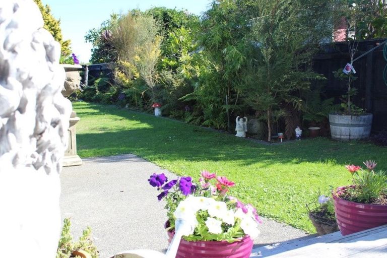 Photo of property in 9 Puriri Street, Gonville, Whanganui, 4501