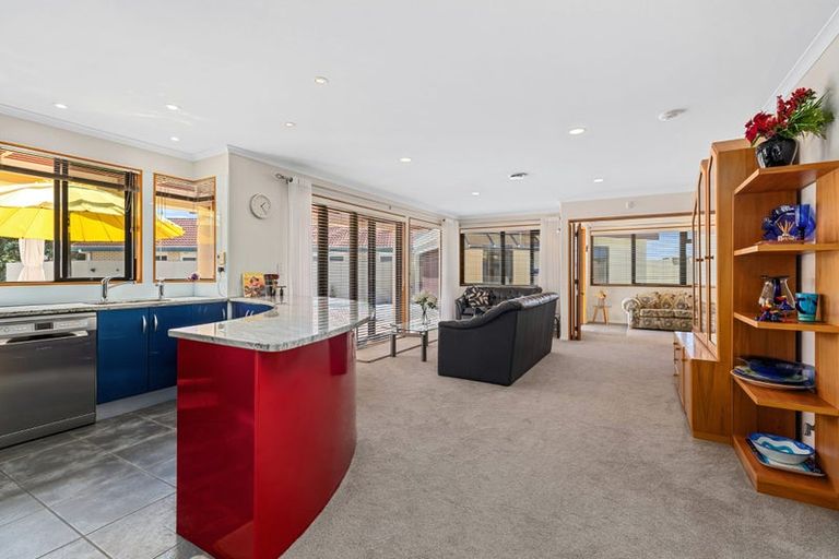 Photo of property in 25 Bermuda Drive, Papamoa Beach, Papamoa, 3118