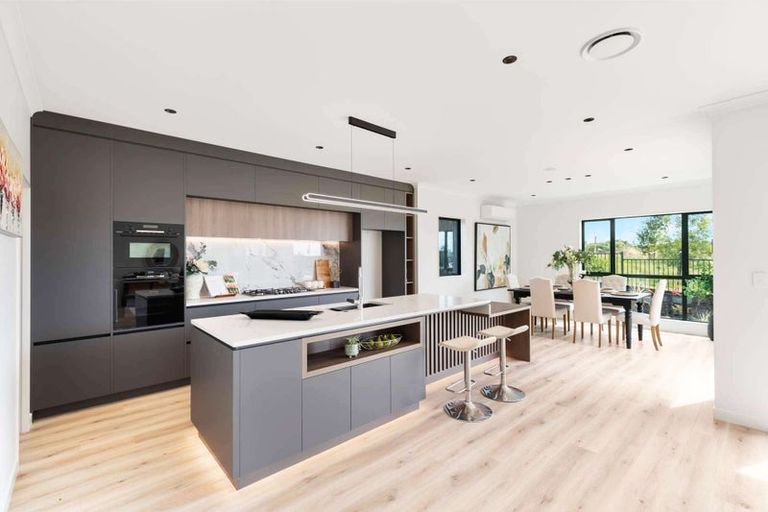 Photo of property in 4 Kauru Lane, Wainui, 0992