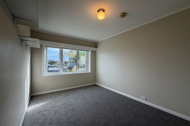 Photo of property in 4/7 Lydia Avenue, Northcote, Auckland, 0627