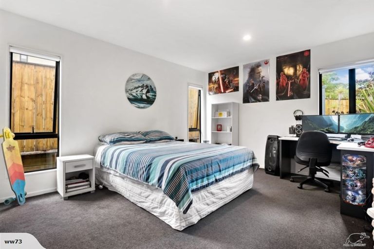 Photo of property in 103 Hugh Green Drive, Pinehill, Auckland, 0632