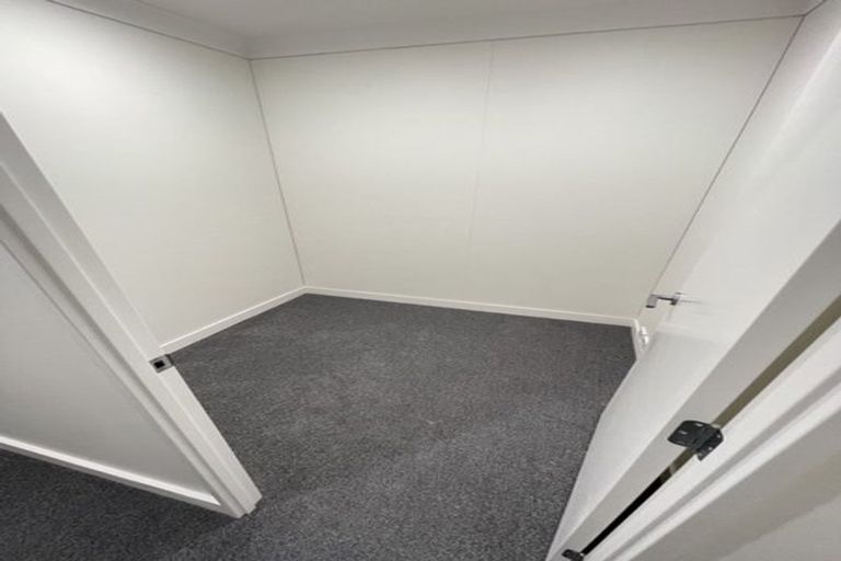 Photo of property in 42e Westgate Drive, Westgate, Auckland, 0614