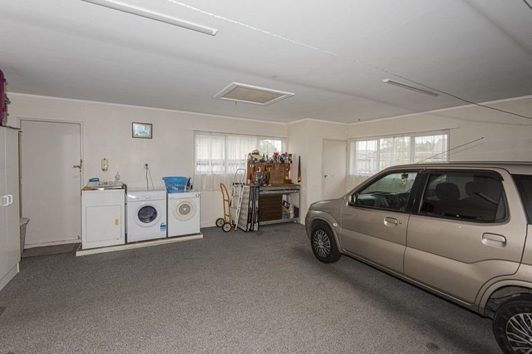 Photo of property in 6 Carlton Crescent, Te Kamo, Whangarei, 0112