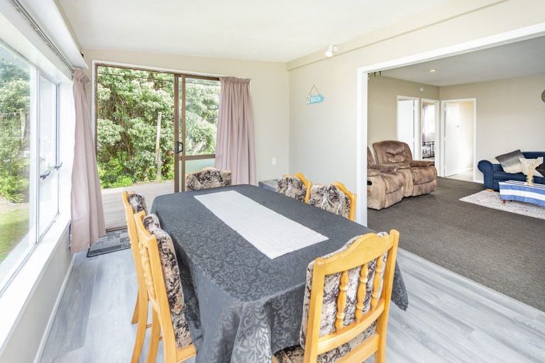 Photo of property in 7 Waiinu Beach Road, Waiinu Beach, Wanganui, 4588