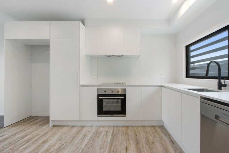 Photo of property in 4/17 Victoria Road, Mount Maunganui, 3116