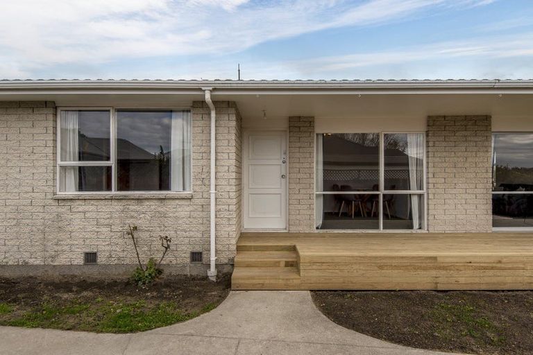 Photo of property in 3 Carteret Place, Aranui, Christchurch, 8061