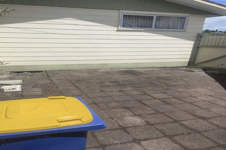 Photo of property in 36 Flaxdale Street, Birkdale, Auckland, 0626