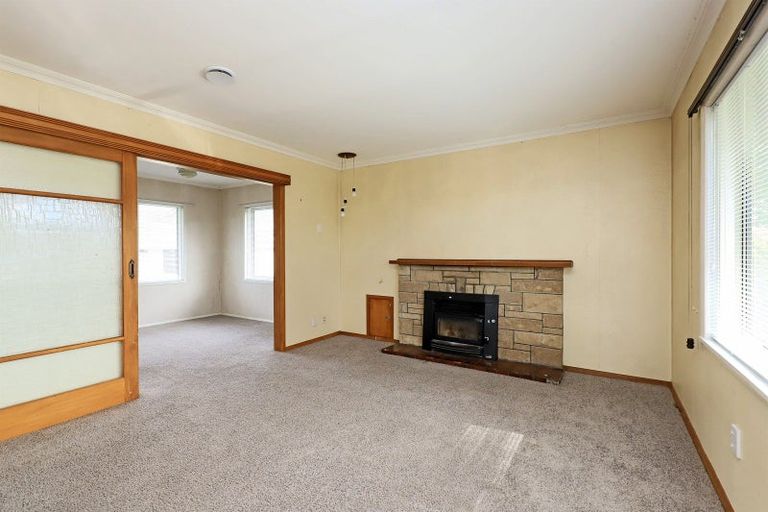 Photo of property in 33 Wycliffe Street, Onekawa, Napier, 4110