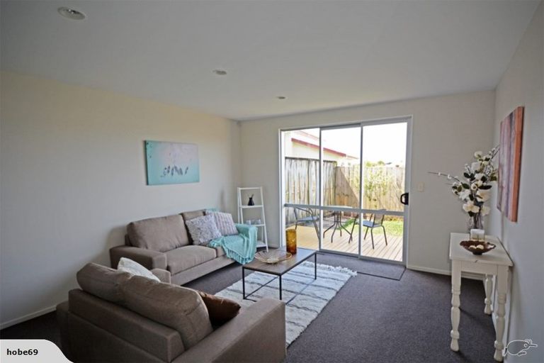 Photo of property in 93 Albionvale Road, Glen Eden, Auckland, 0602