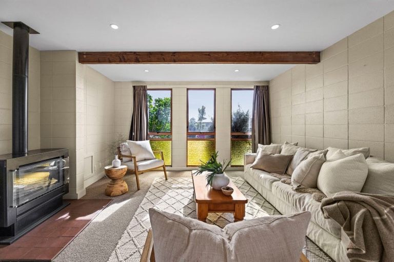 Photo of property in 27 Coventry Avenue, Tamatea, Napier, 4112