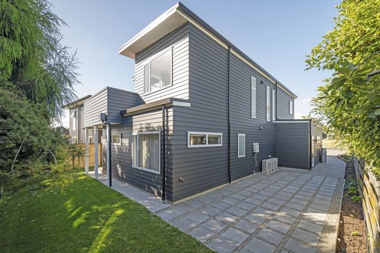 Photo of property in 3 Mere Road, Taupo, 3330