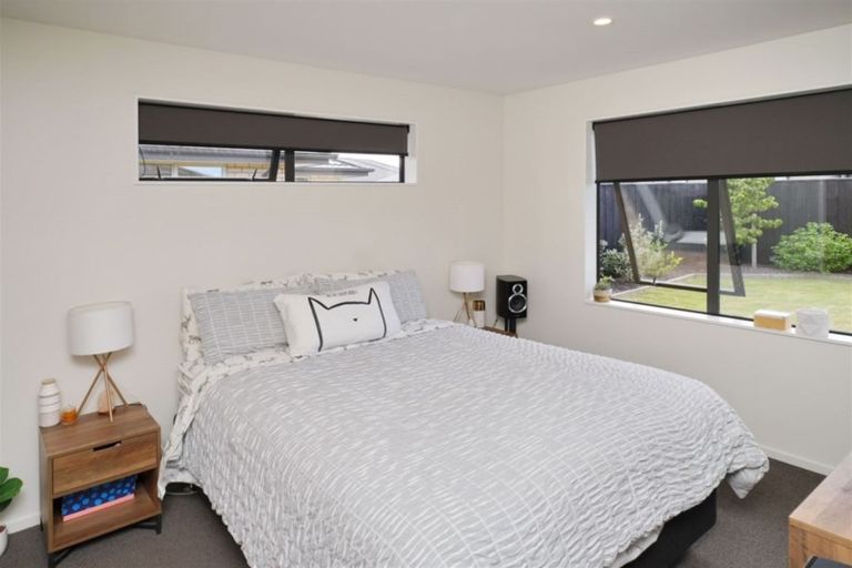 Photo of property in 33 Burford Way, Rolleston, 7615