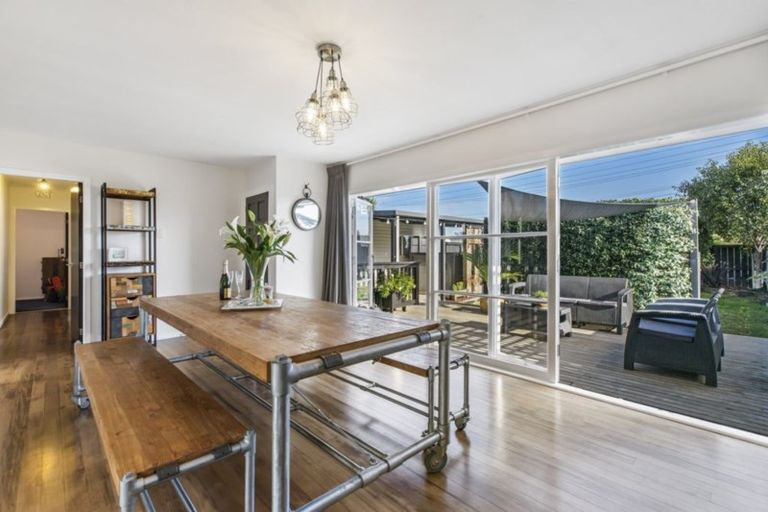 Photo of property in 25 Short Street, Papakura, 2110