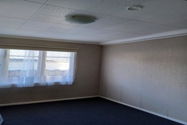 Photo of property in 3 Sandleigh Road, Hamilton Lake, Hamilton, 3204