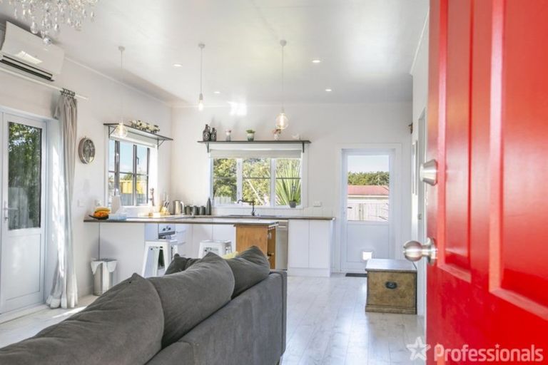 Photo of property in 23 Lyon Street, Featherston, 5710