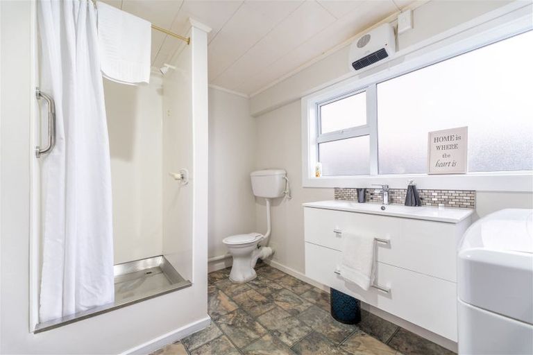 Photo of property in 21 Royal Street, Kensington, Timaru, 7910