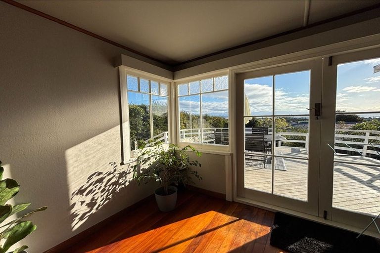 Photo of property in 9 Tamaki Street, Tahunanui, Nelson, 7011