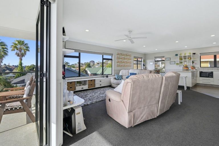 Photo of property in 6a Taramea Rise, Pyes Pa, Tauranga, 3112