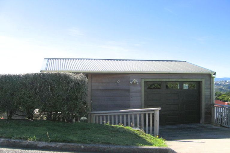 Photo of property in 16 Bandipur Terrace, Broadmeadows, Wellington, 6035