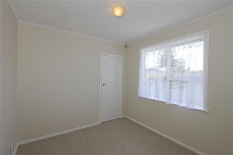 Photo of property in 3 Bowater Place, Manurewa, Auckland, 2102
