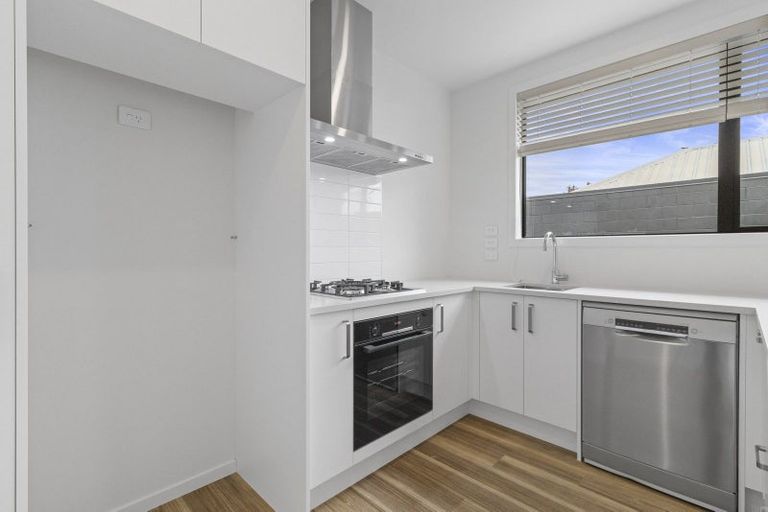 Photo of property in 2/4 Duncan Road, Saint Andrews, Hamilton, 3200