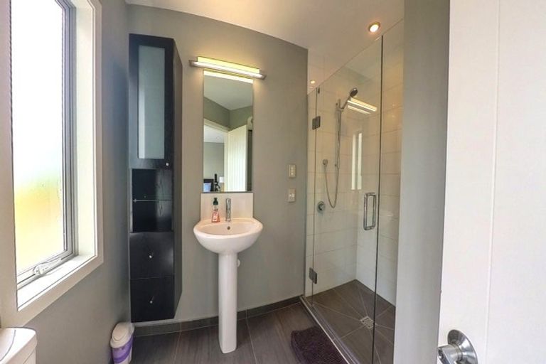 Photo of property in 15a Tenby Street, Moeraki, Palmerston, 9482