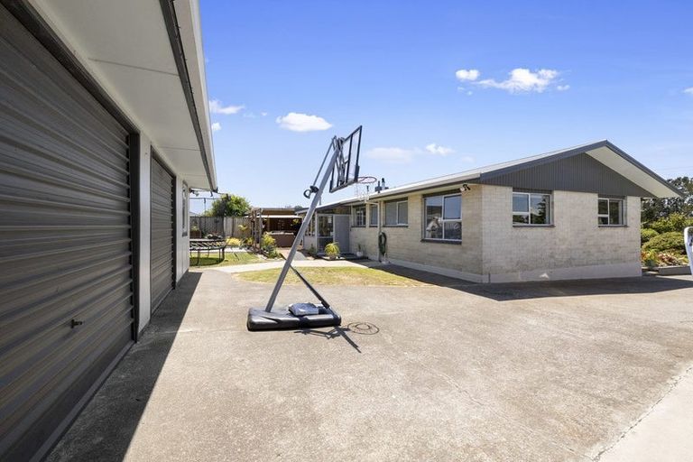 Photo of property in 31 Hutchins Street, Waitara, 4320